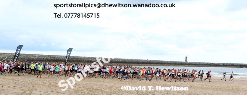Start of the Pier to Pier, South Shields. Photo: David: David T. Hewitson/Sports for All Pics